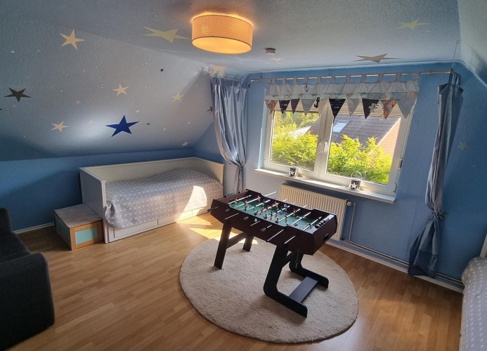 Schlafzimmer 4