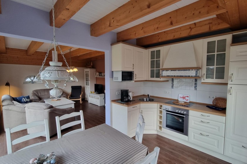 Wohnzimmer / Küche