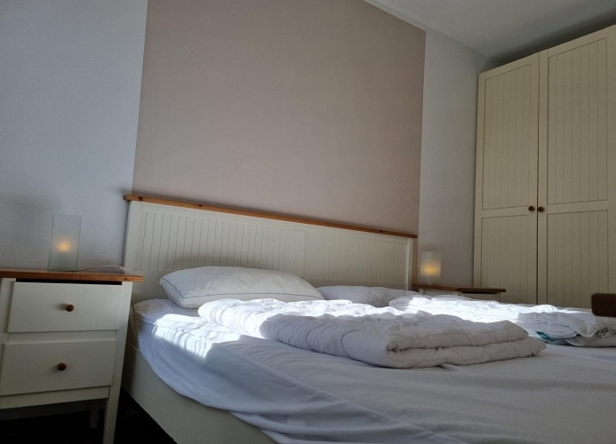 Das Schlafzimmer 1